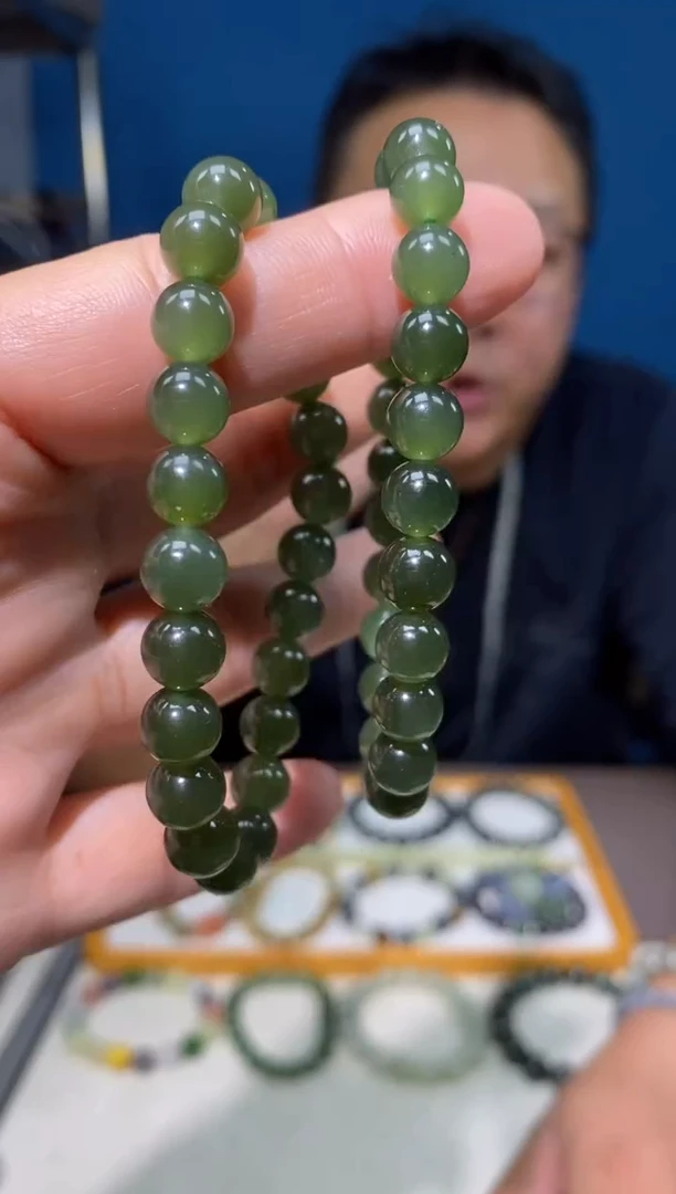未镶嵌手链和田玉颜色多样性发货拍一发一