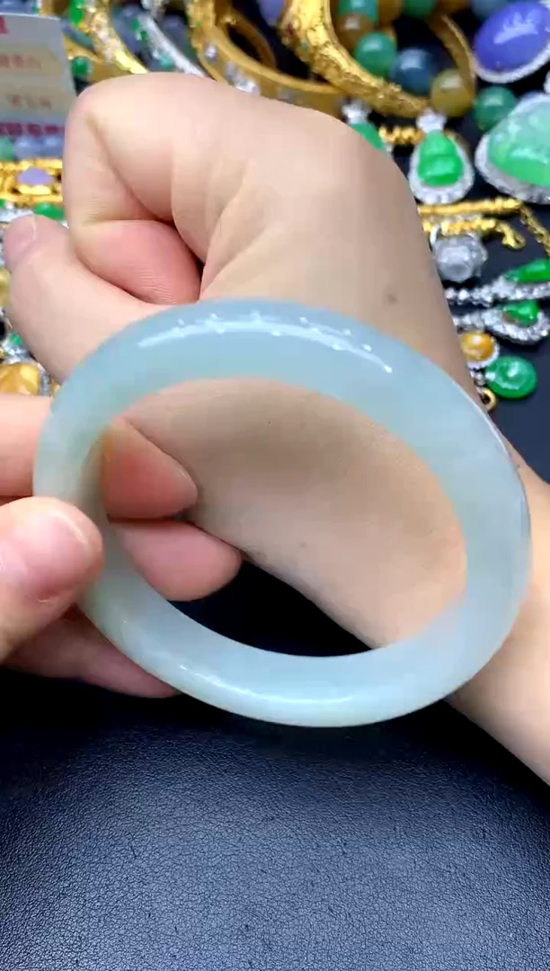 未镶嵌手镯翡翠88-中国好珍宝