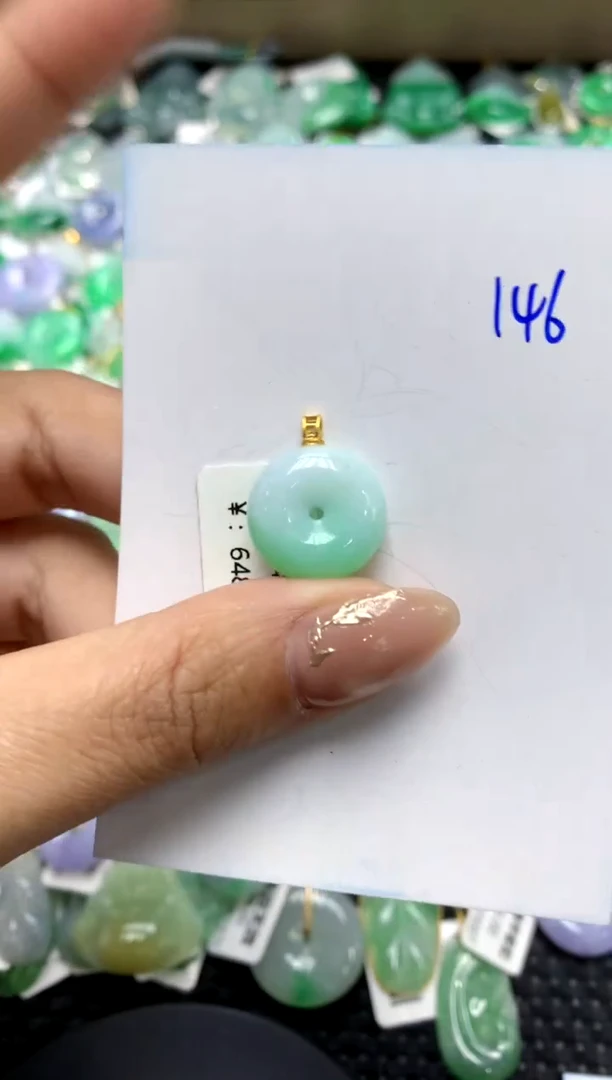 【闪购商品】翡翠颈饰18K金镶嵌111111111