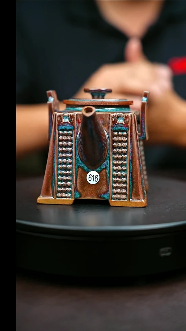 616#原矿钧瓷炉钧釉许君以昌壶