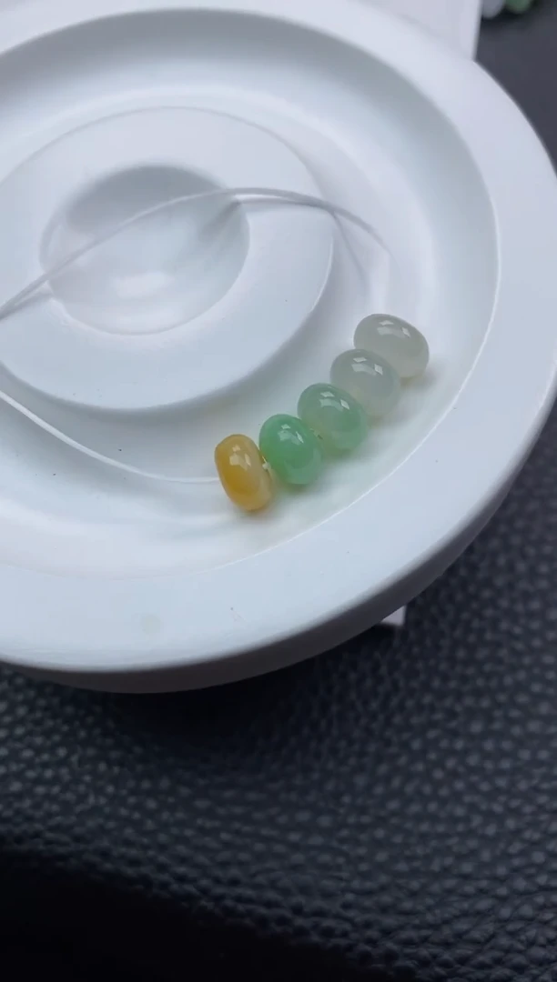 翡翠散珠70天然A货翡翠散珠卡8+