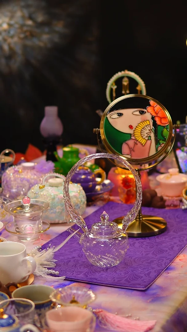 132晶焱提梁壶壶