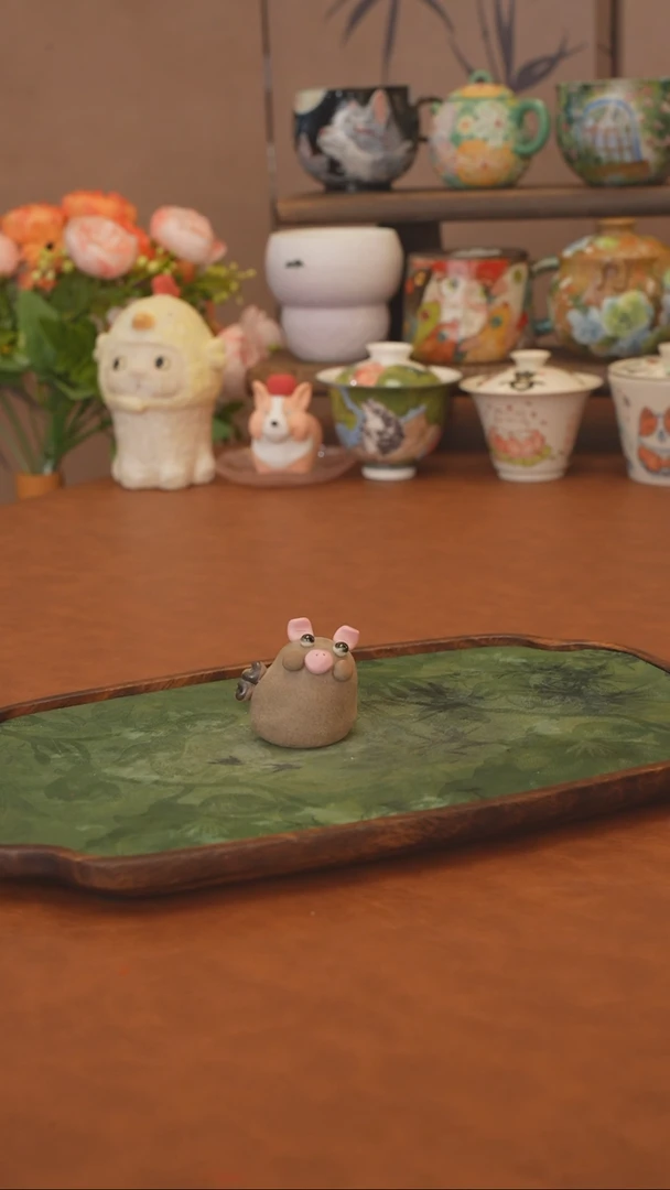 捡漏   猪猪摆件