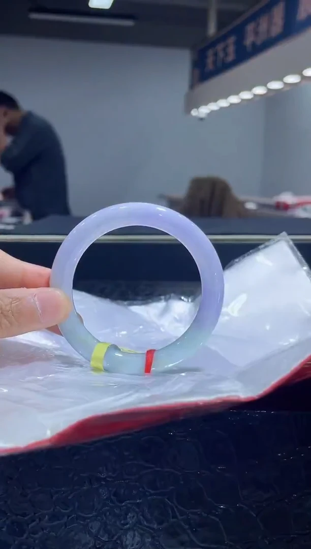 未镶嵌手镯翡翠4