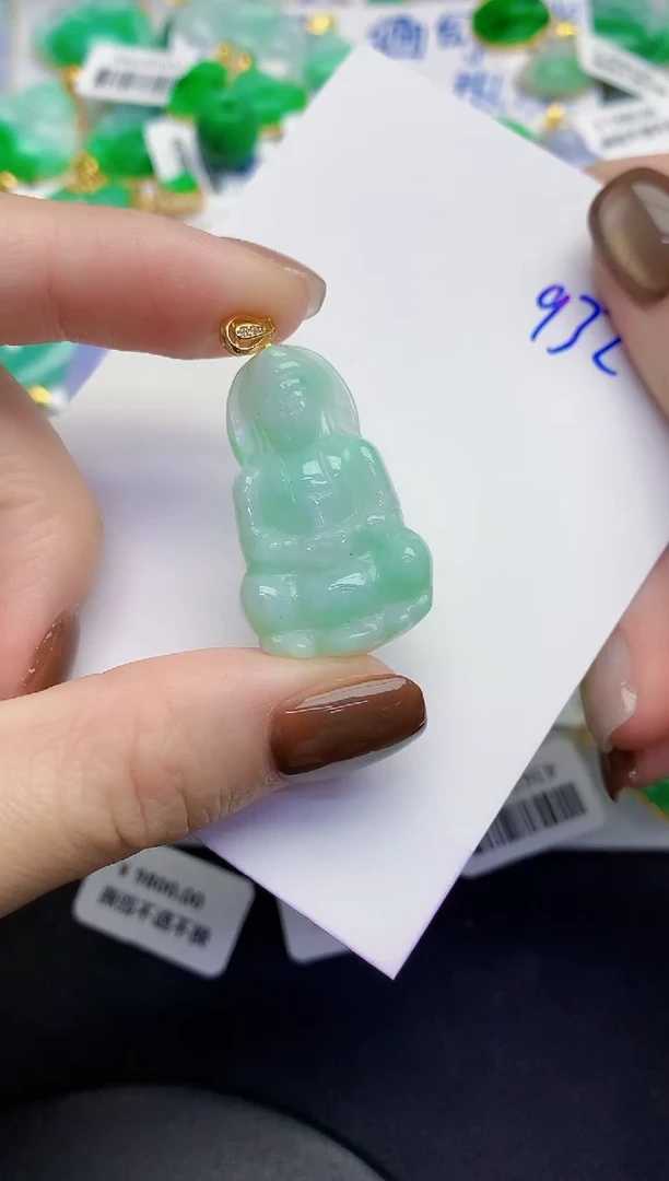 颈饰未镶嵌翡翠缅甸天然翡翠A货