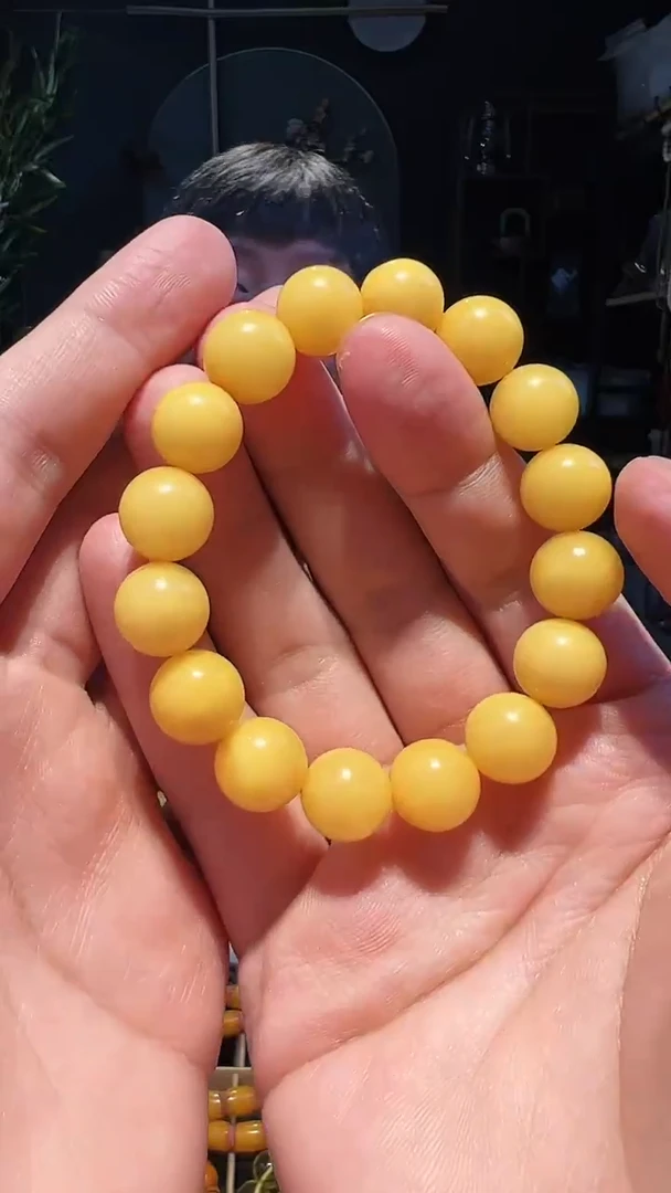 【闪购商品】蜜蜡手串未镶嵌12+暴力黄