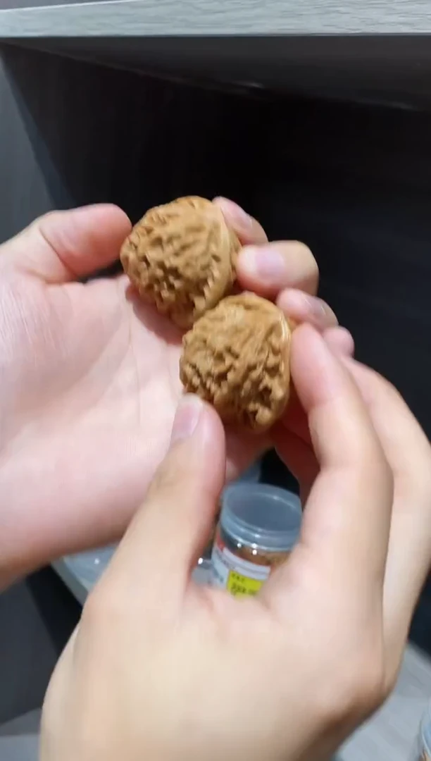 文玩核桃把件微修打底宫灯43