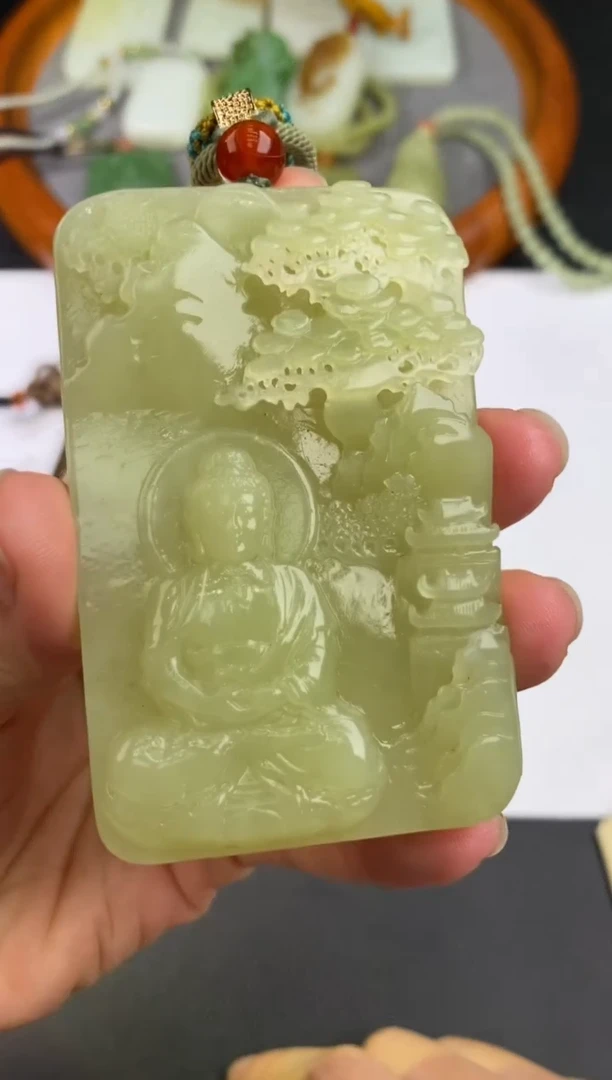 未镶嵌和田玉挂件吴***g300533    多人