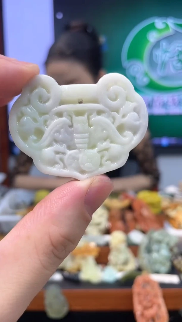 【闪购商品】岫玉吊坠未镶嵌多样性发货*拍一发一