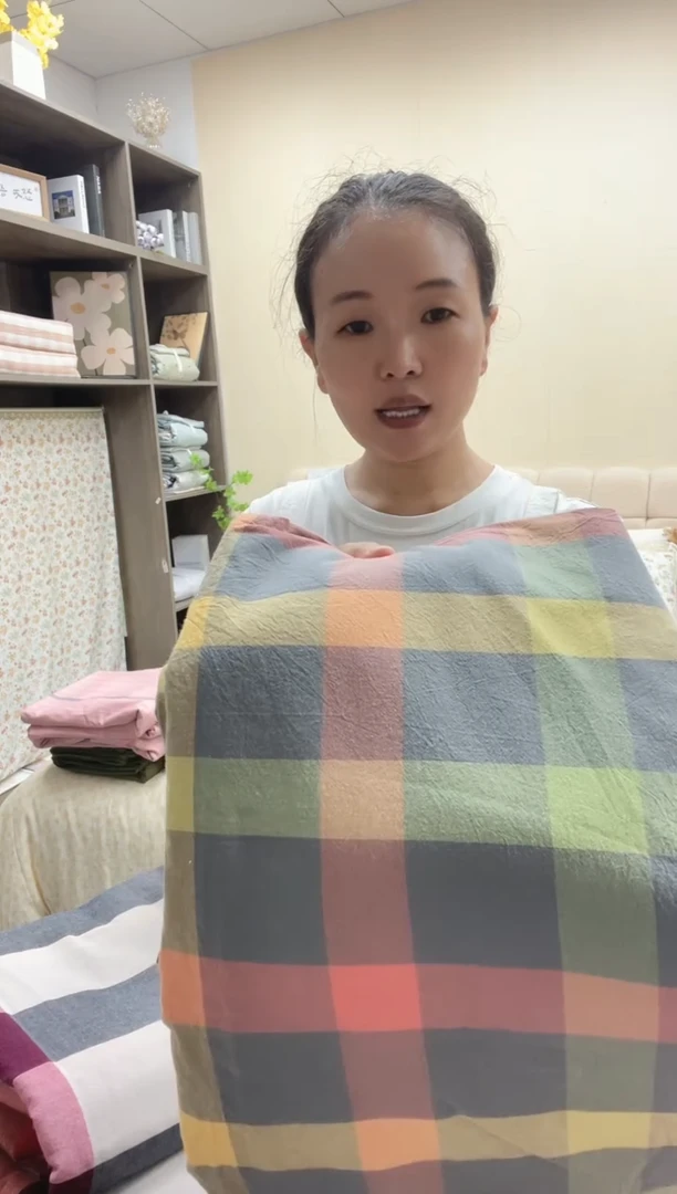 棉牛油果床单   245