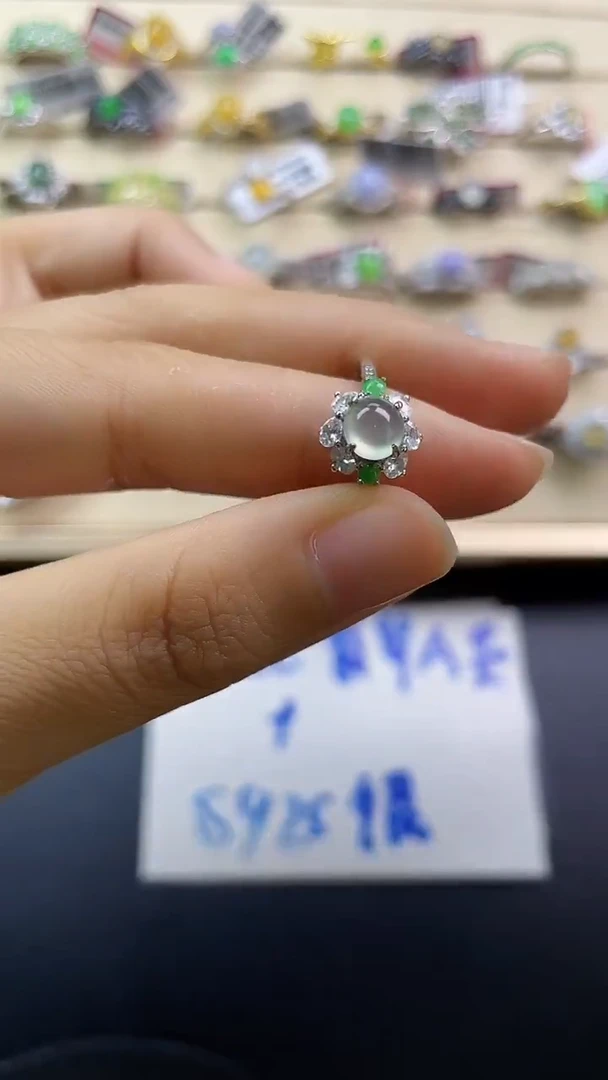 银S925镶嵌戒指翡翠翡翠 蛋面 银S925镶嵌