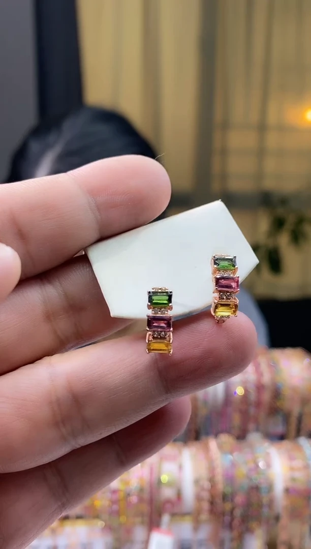 【闪购商品】碧玺耳扣银S925镶嵌345354354345