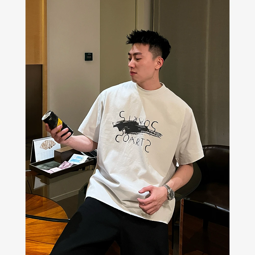 YIHAO STUDIO夏季新款男士潮流休闲英文涂鸦T恤时尚宽松圆领短袖