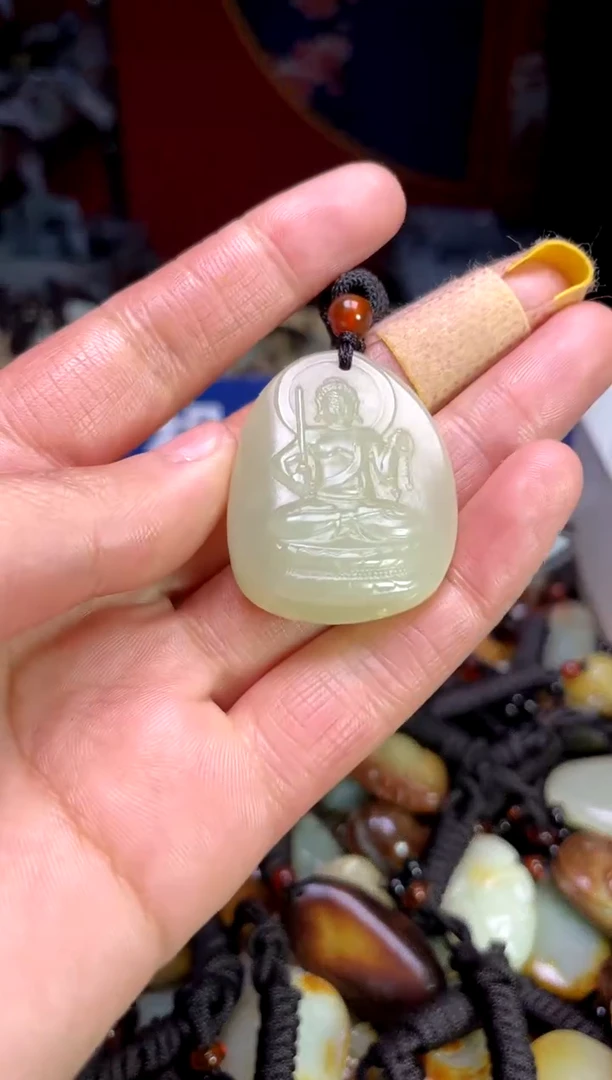 【闪购商品】和田玉颈饰未镶嵌1