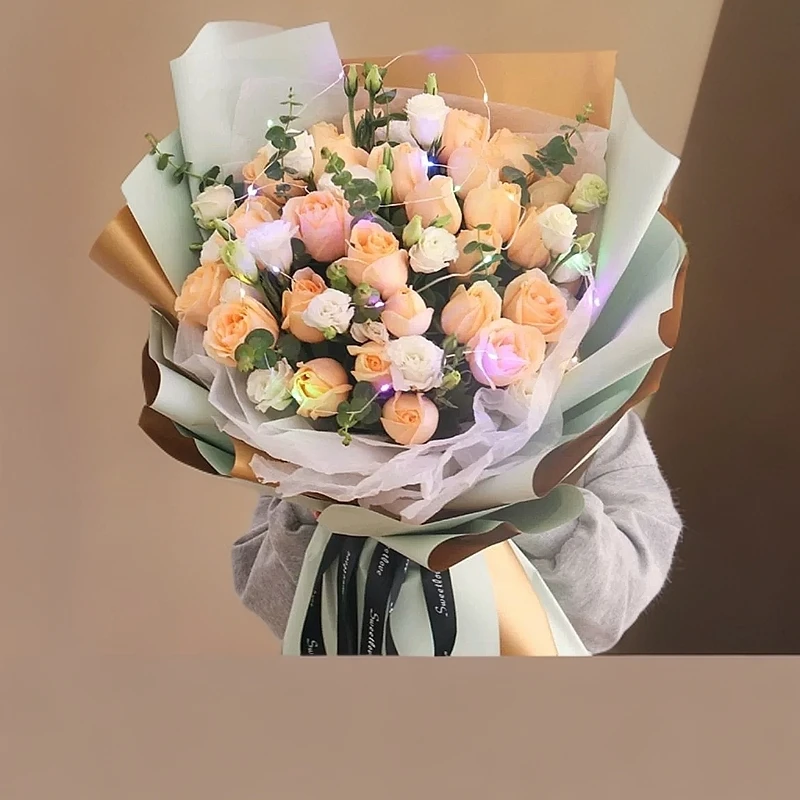 我只喜欢你/33朵香槟玫瑰花束送生日送祝福同城花店送花上门