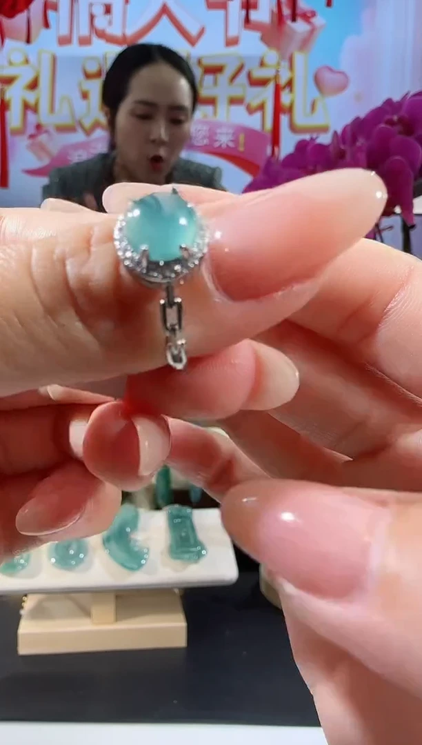 【闪购商品】翡翠戒指合金戒指多样性发一