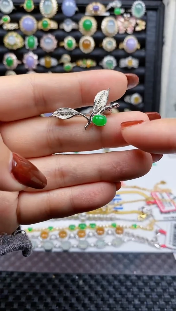 银S925镶嵌戒指翡翠402