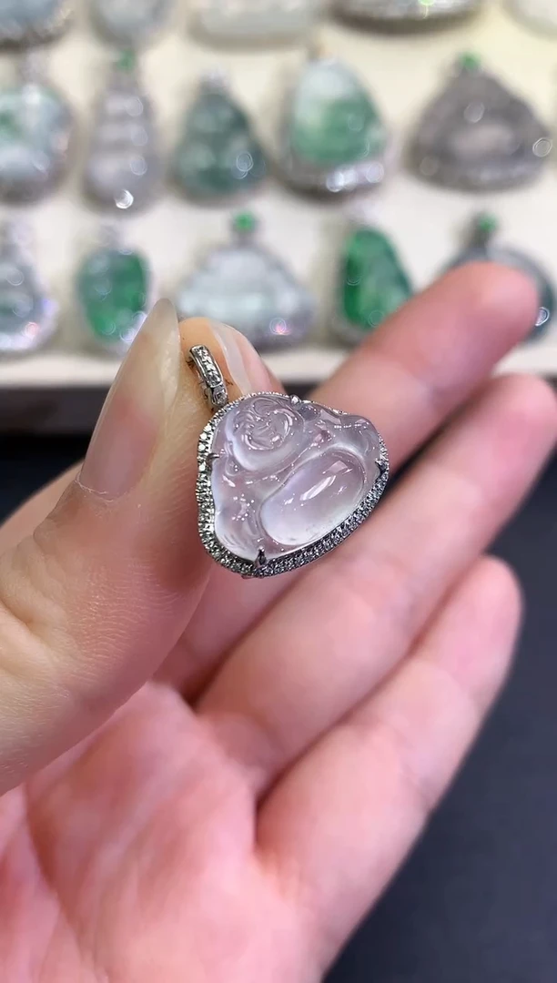 【闪购商品】翡翠颈饰18K金镶嵌B29