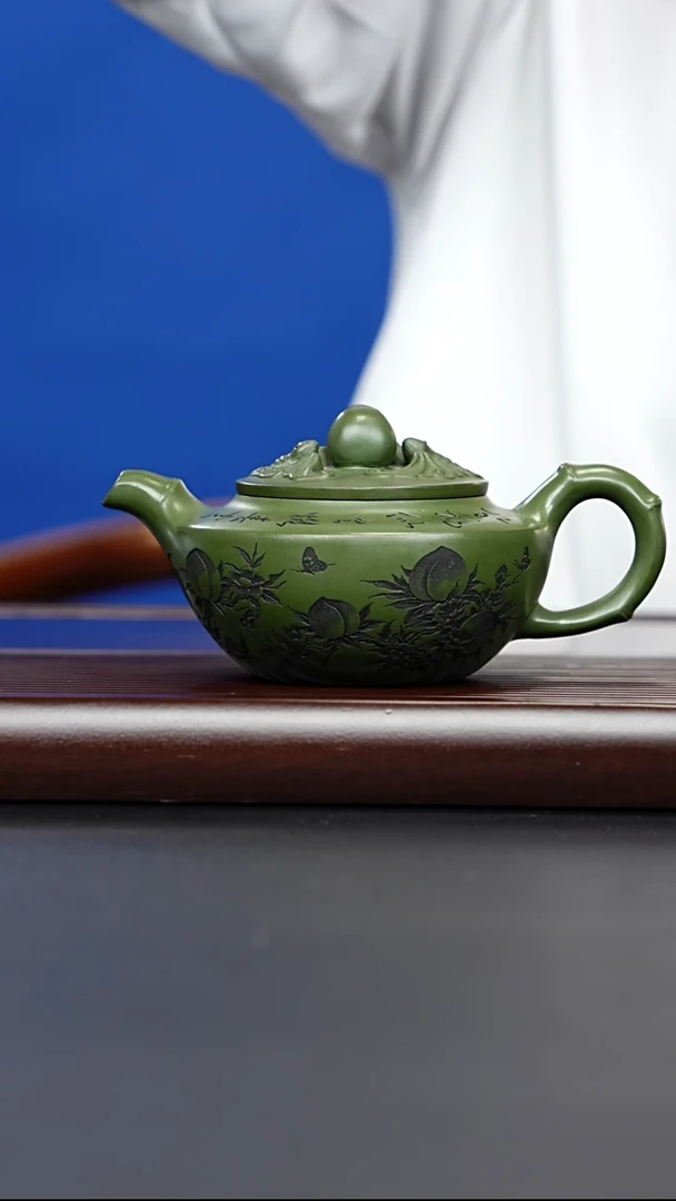 茶壶紫砂宜兴紫砂 寿桃民国绿 汪东升