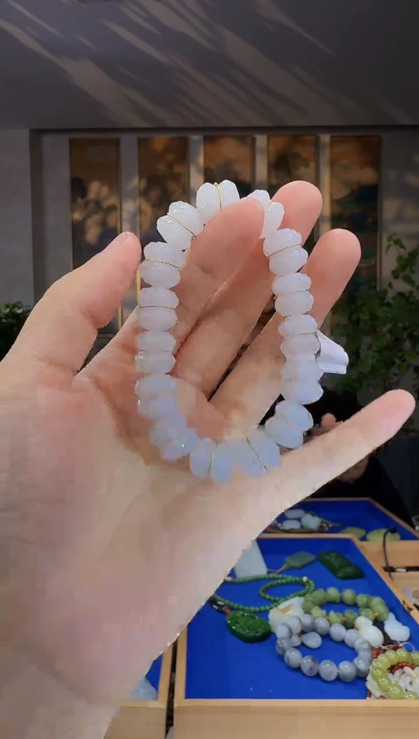 未镶嵌和田玉挂件拍一发一