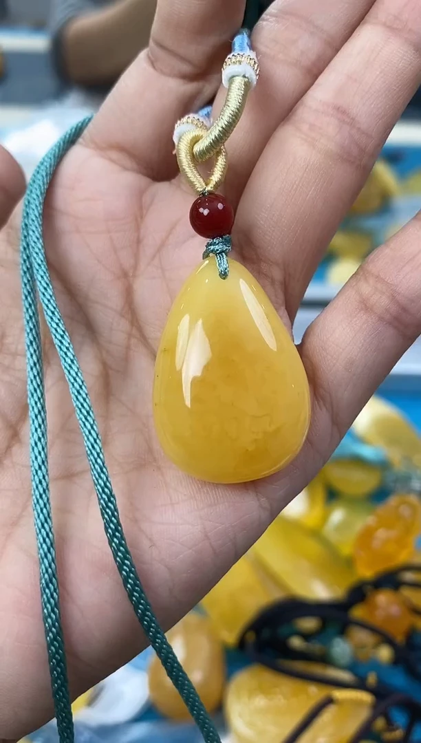 未镶嵌琥珀裸石天然琥珀蜜蜡