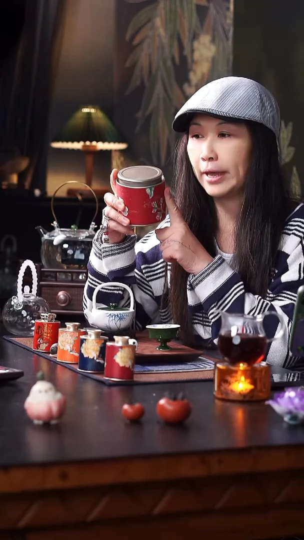 桃之天天红茶玫瑰一级茶叶50g罐装茶叶罐散装茶