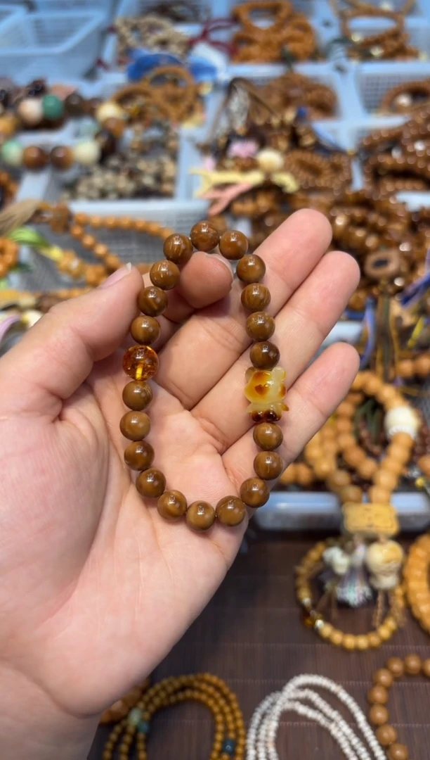 手串琥珀未镶嵌卡8mm库克圆珠蜜蜡小熊