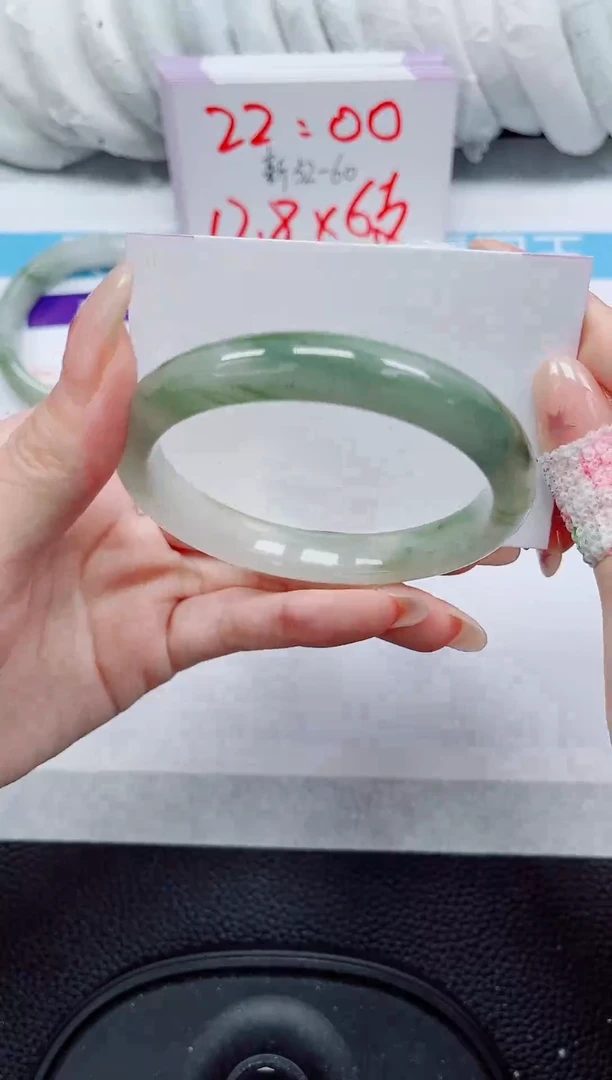 未镶嵌手镯石英质玉236-60/61