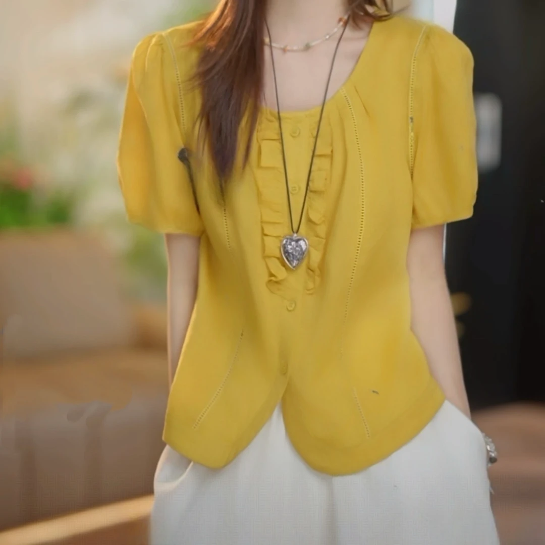 浪漫法式圆领木耳边丝绣精致上衣女2025早春新款气质显瘦小众衬衣