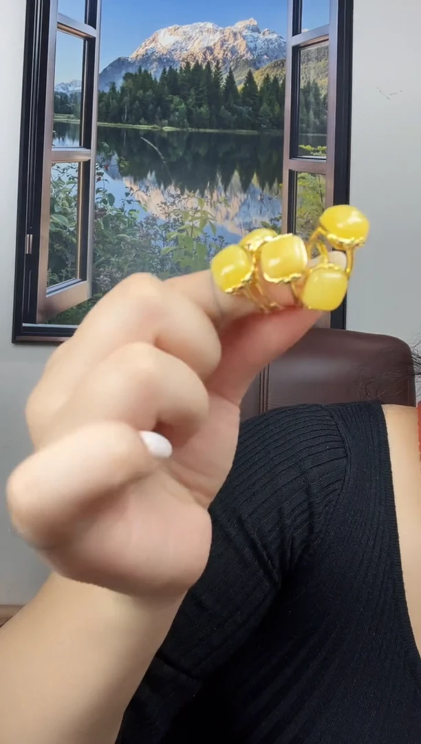 银S925镶嵌蜜蜡戒指戒指 多样性发其一