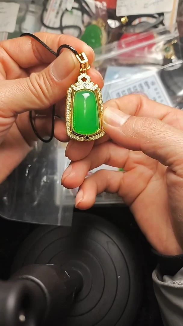 未镶嵌吊坠(赠链)玛瑙/玉髓玛瑙玉髓颈饰吊坠