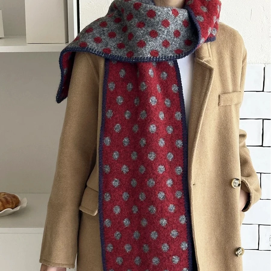 J580女波点可爱风保暖百搭通用围巾红色长款韩版复古披肩