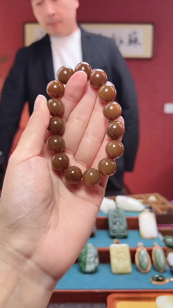 吊坠(不含链)未镶嵌和田玉哦**。2