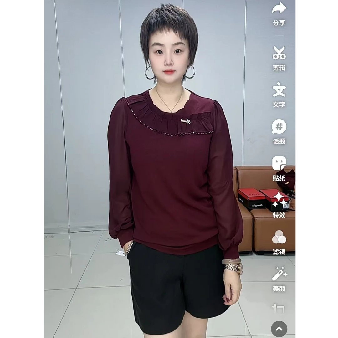 小施家气质女人味别致领工艺闪钻显瘦遮肉上衣8213