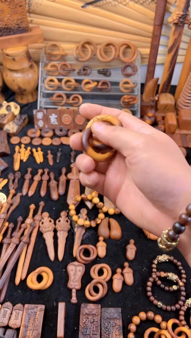 【闪购商品】木桃木小乾坤圈吊坠包邮到家