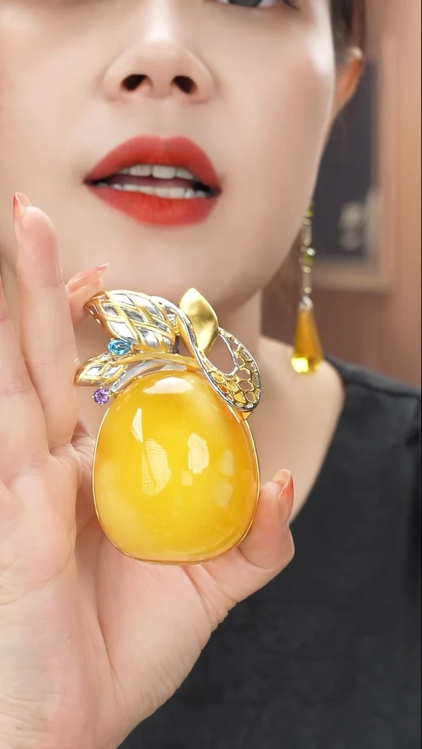 琥珀吊坠(不含链)未镶嵌精品蜜蜡大吊坠