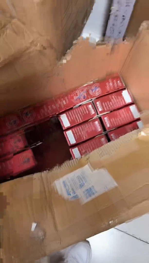 塑料时尚单肩斜挎包图片款