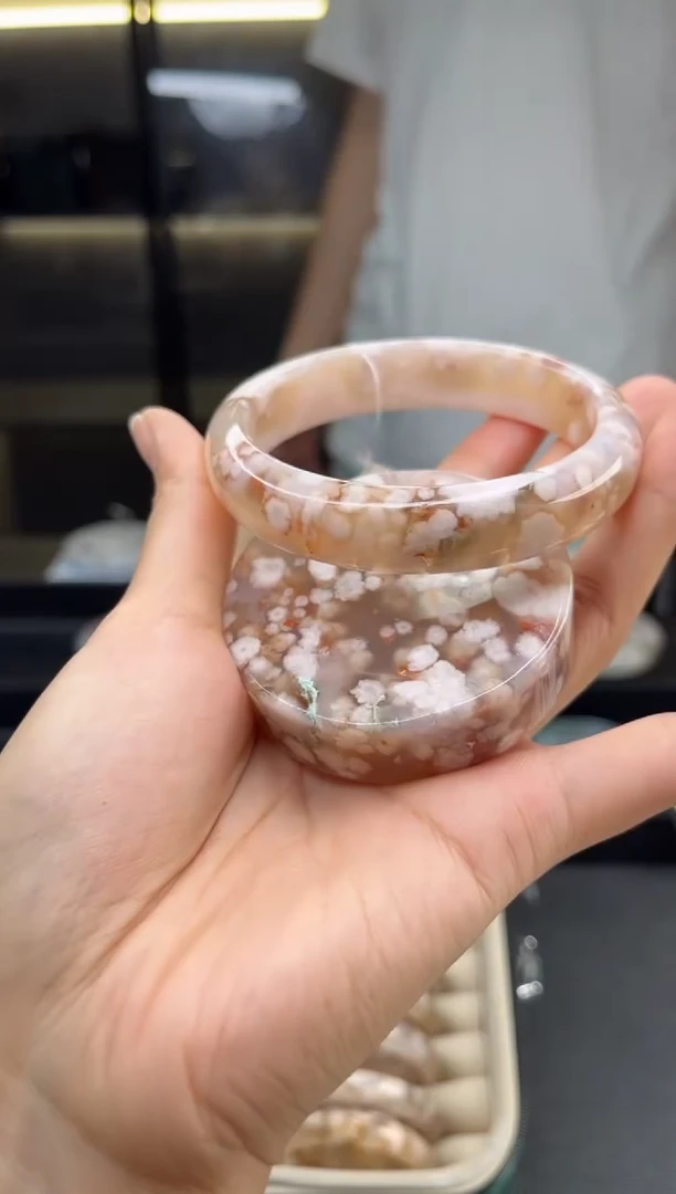 石英质玉手镯未镶嵌62圈口（赠送镯心）3889330