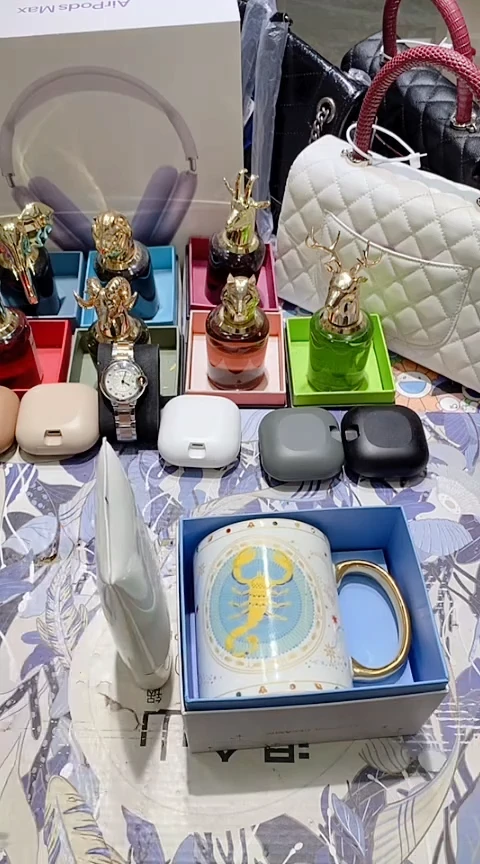 瓷片D生活的本意就是开心@@1