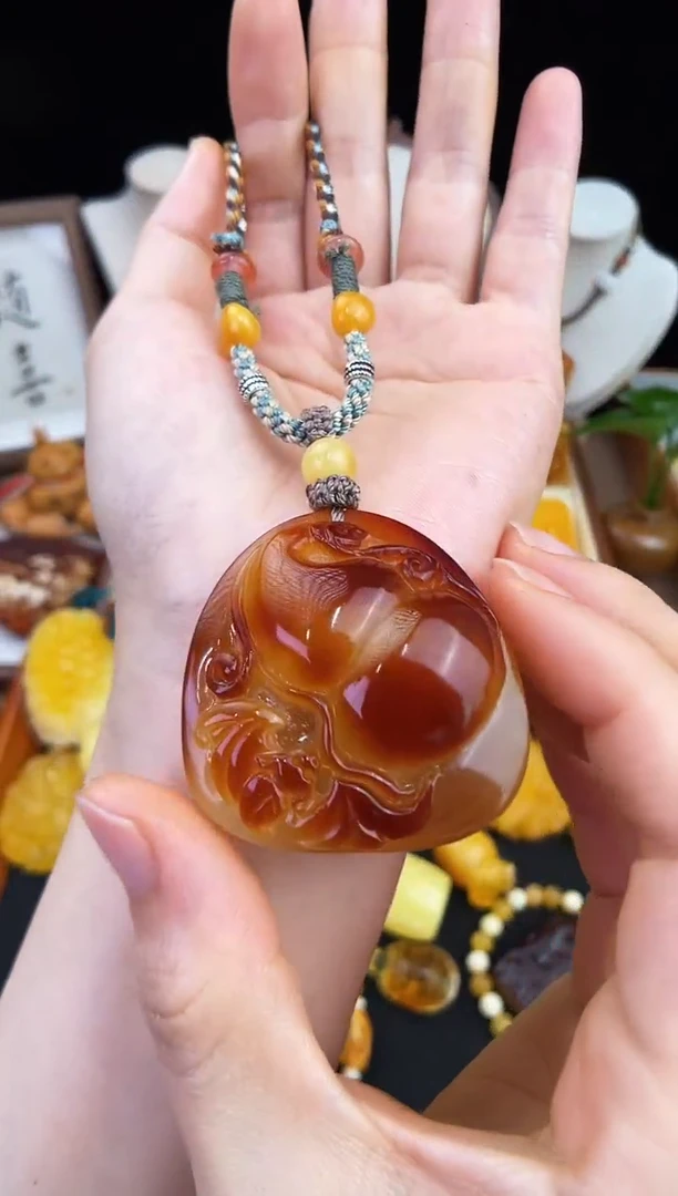 琥珀未镶嵌珠宝奇石?****?柒月