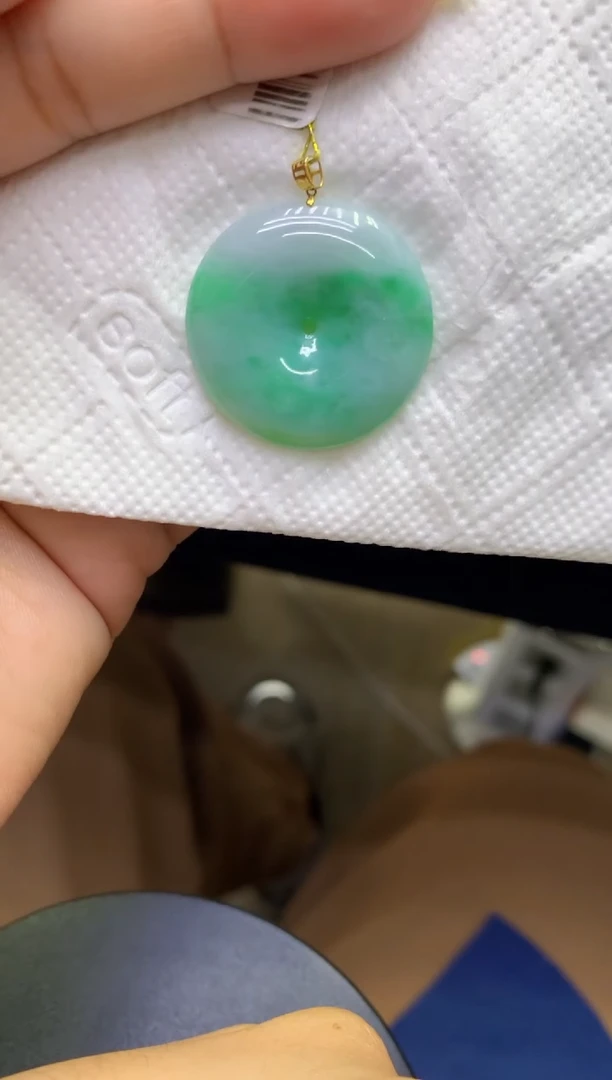 颈饰18K金镶嵌翡翠天然缅甸A货翡翠
