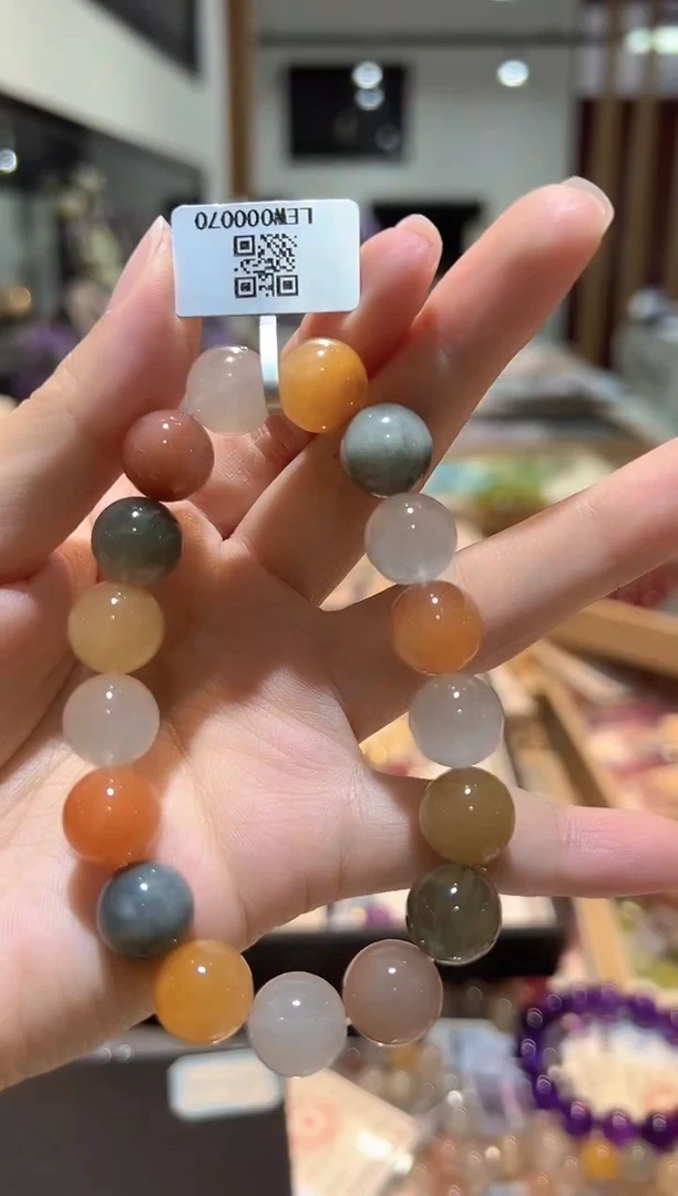 水晶手串未镶嵌手串