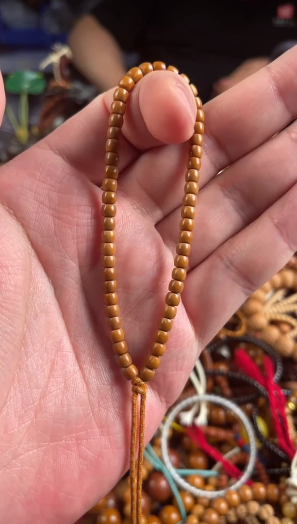 橄榄核吊坠王胖子文玩工作室核尖4.8左右直切手持