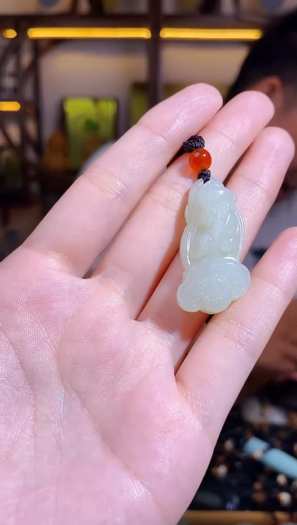 和田玉未镶嵌颈饰多样性发货 拍一发一