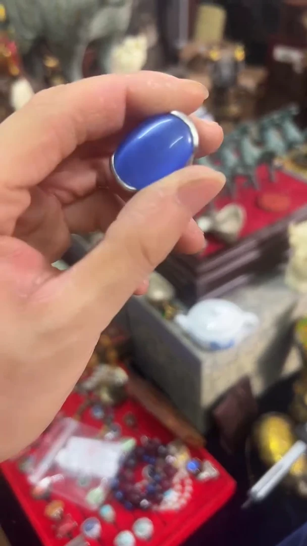 瓷片甬益轩雅玩阁