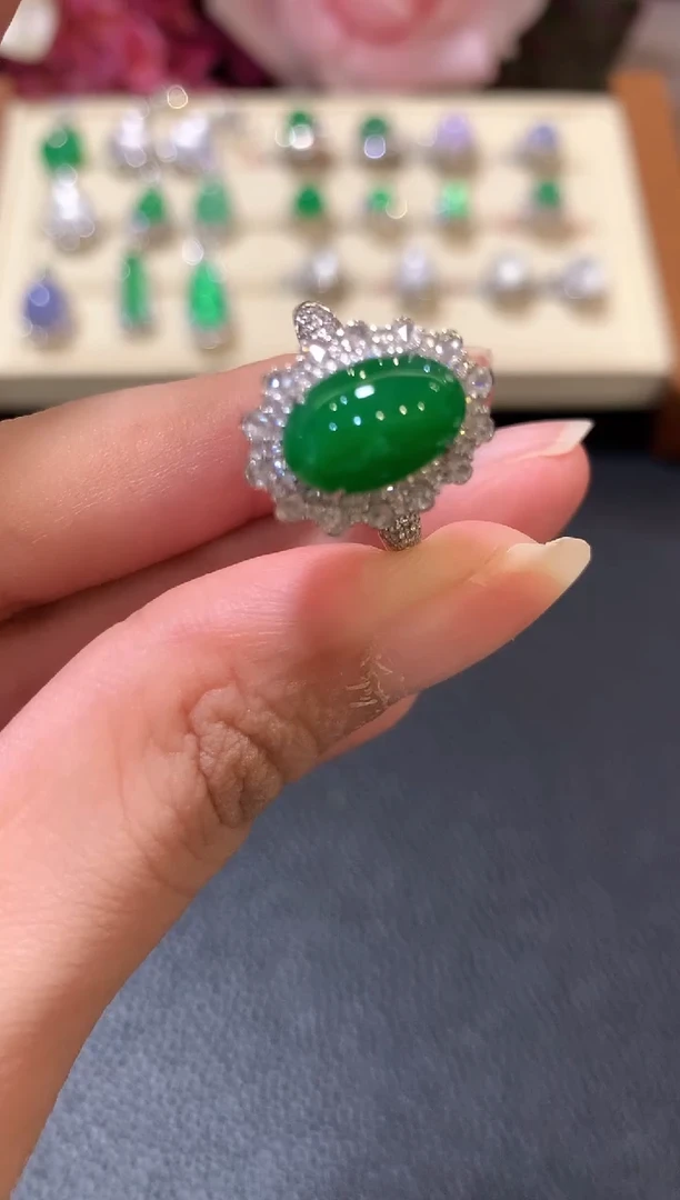 18K金镶嵌戒指翡翠z161