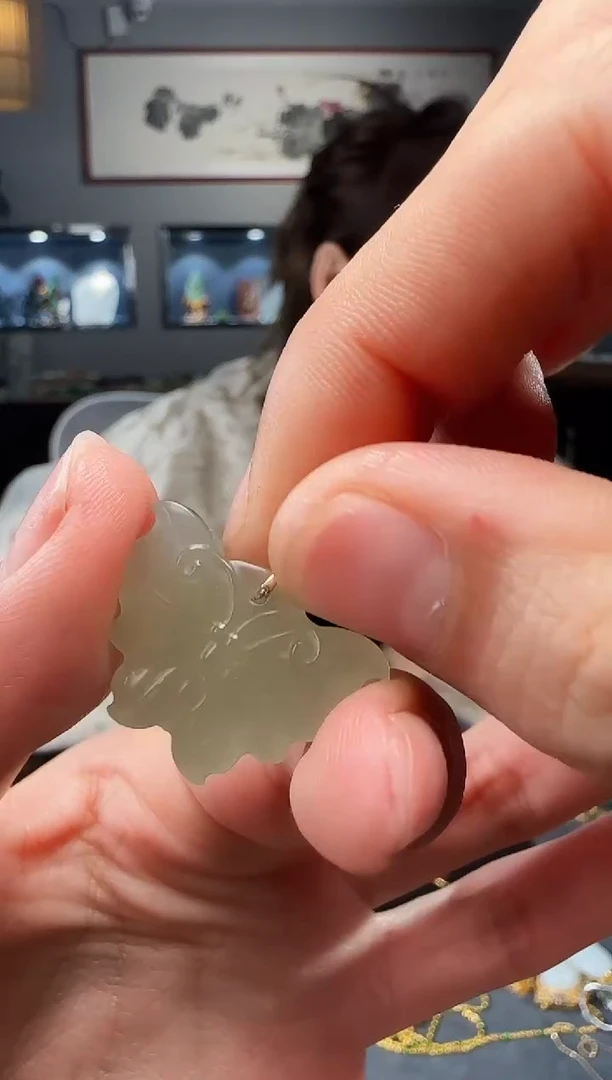 【闪购商品】和田玉吊坠(不含链)18K金镶嵌1