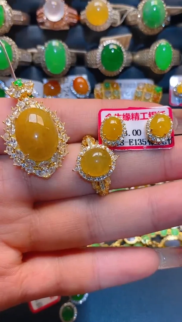 翡翠银S925镶嵌耳饰天然