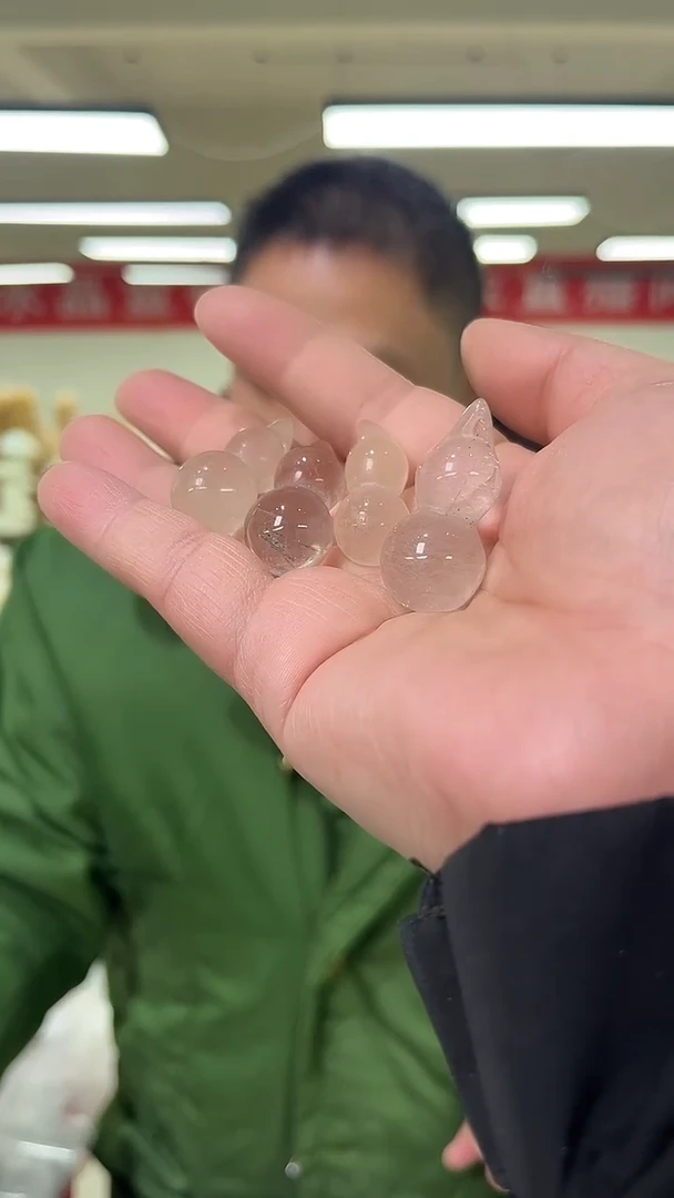 【闪购商品】水晶把玩未镶嵌天然葫芦多样性发一