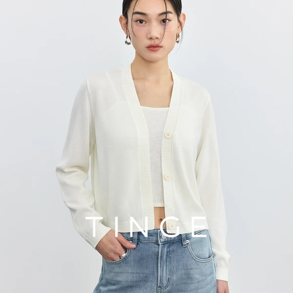 贴己纯色大V领时髦针织开衫女开春穿搭叠穿同色吊带打底上衣套装